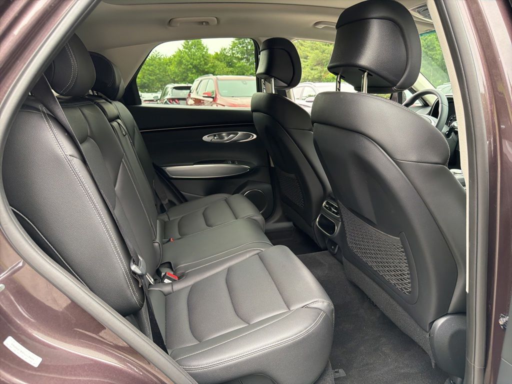 2023 GENESIS GV70 Standard - Photo 11
