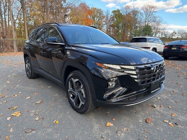 2023 Hyundai Tucson Limited photo 2