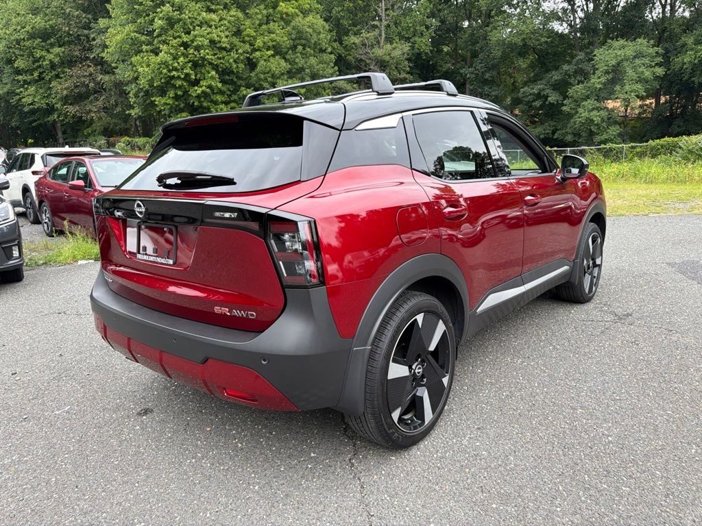 Used 2025 Nissan Kicks SR SUV