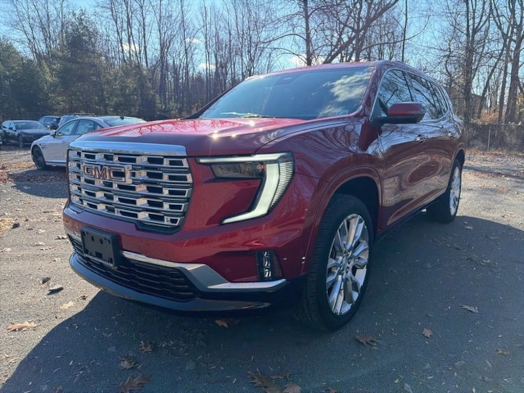 Used 2024 GMC Acadia Denali SUV