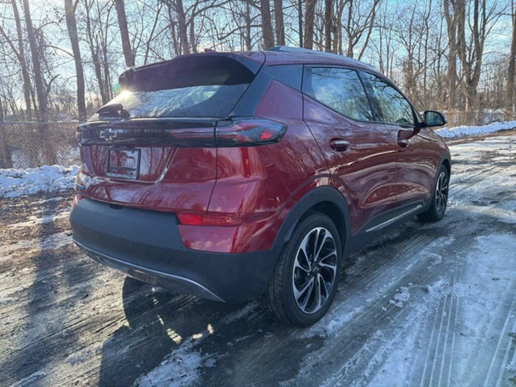 Used 2022 Chevrolet Bolt EUV Premier SUV