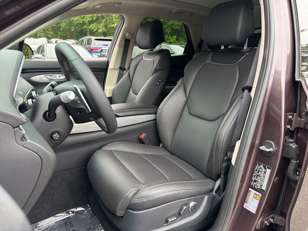 2023 GENESIS GV70 Standard - Photo 17