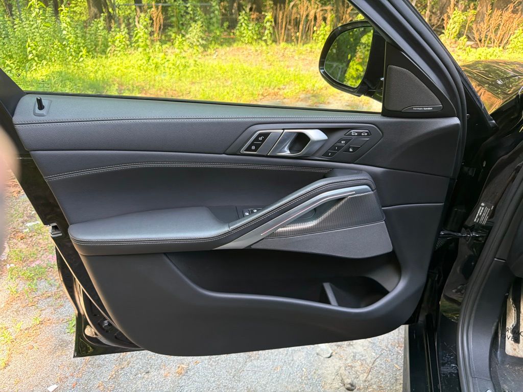 2021 BMW X6 M50i - Photo 20
