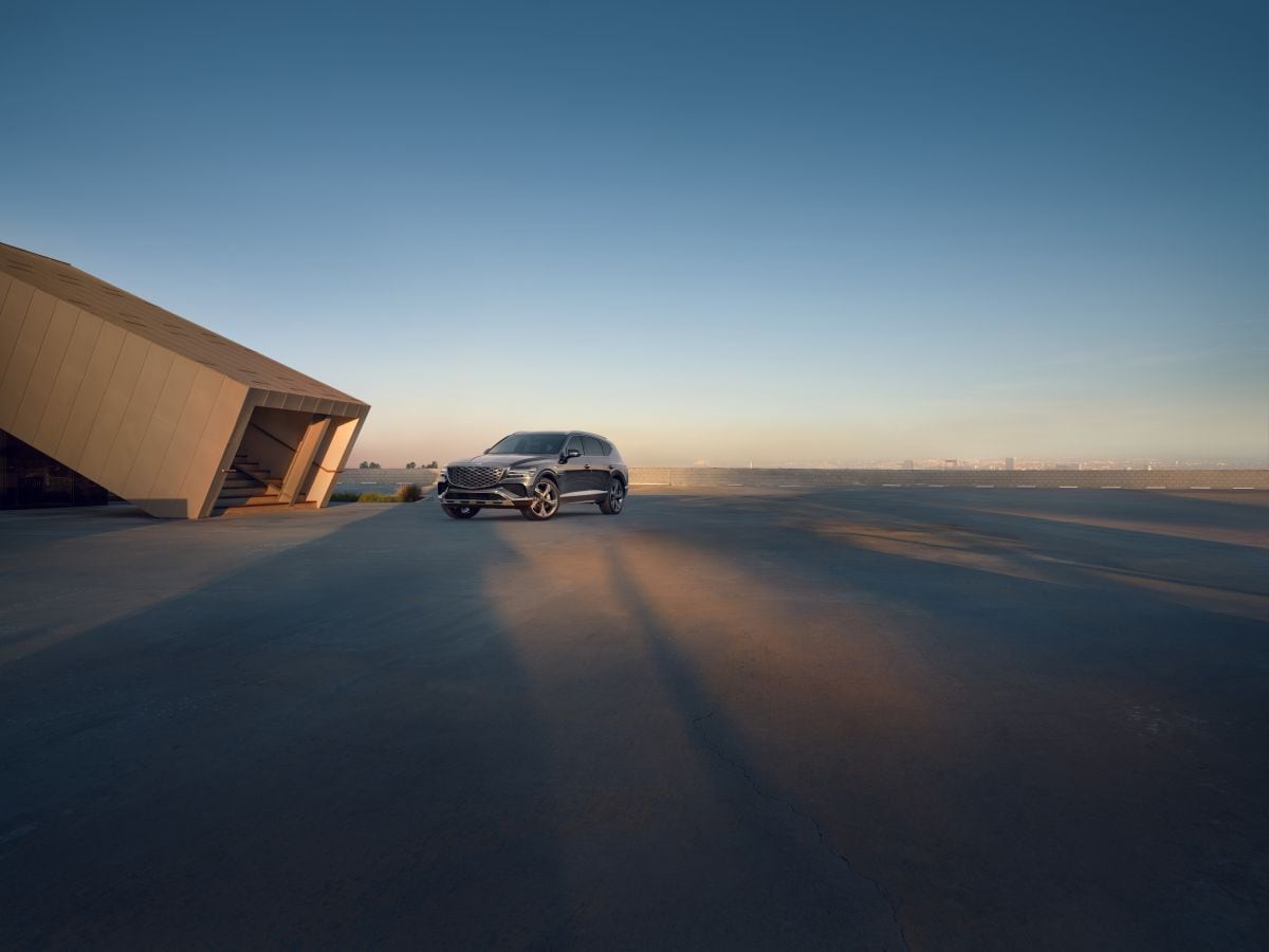2027 Genesis GV80 exterior