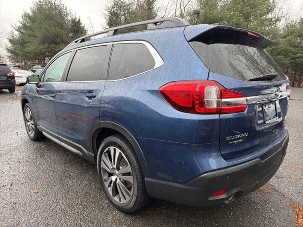Used 2022 Subaru Ascent Limited SUV