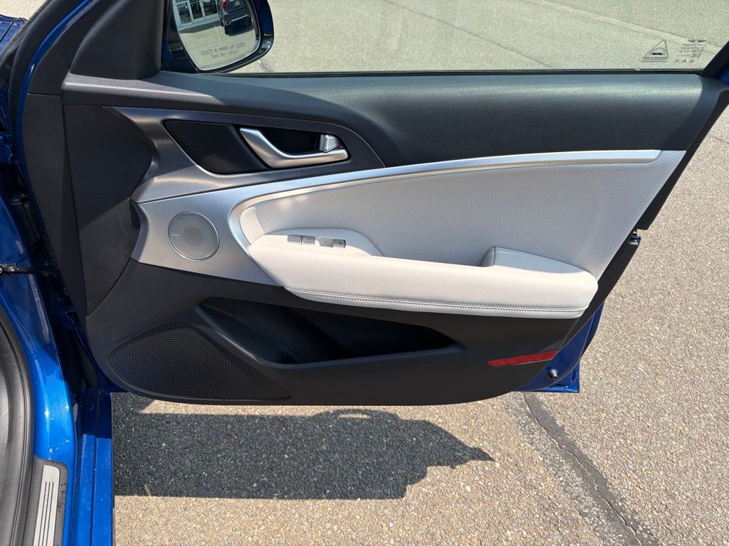 2024 GENESIS G70 Sport Advanced - Photo 10
