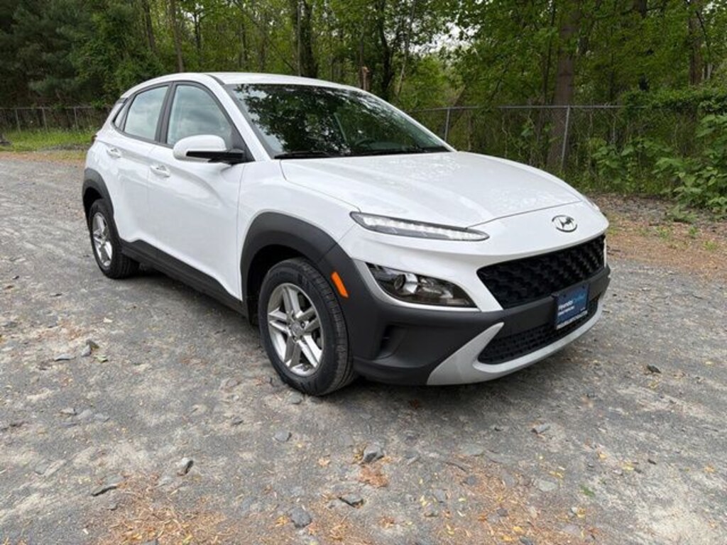Used 2022 Hyundai Kona SE SUV
