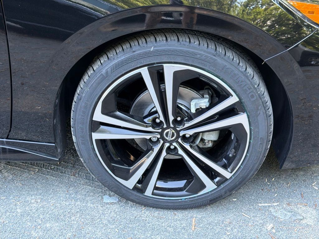 2023 Nissan Sentra SR - Photo 8