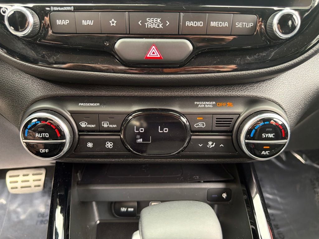 2024 Kia Soul GT-Line - Photo 27
