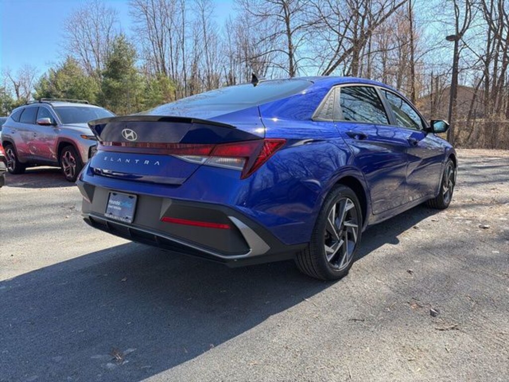 Certified 2025 Hyundai Elantra SEL Sport Sedan