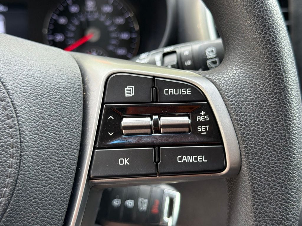 2019 Kia Sorento LX - Photo 21