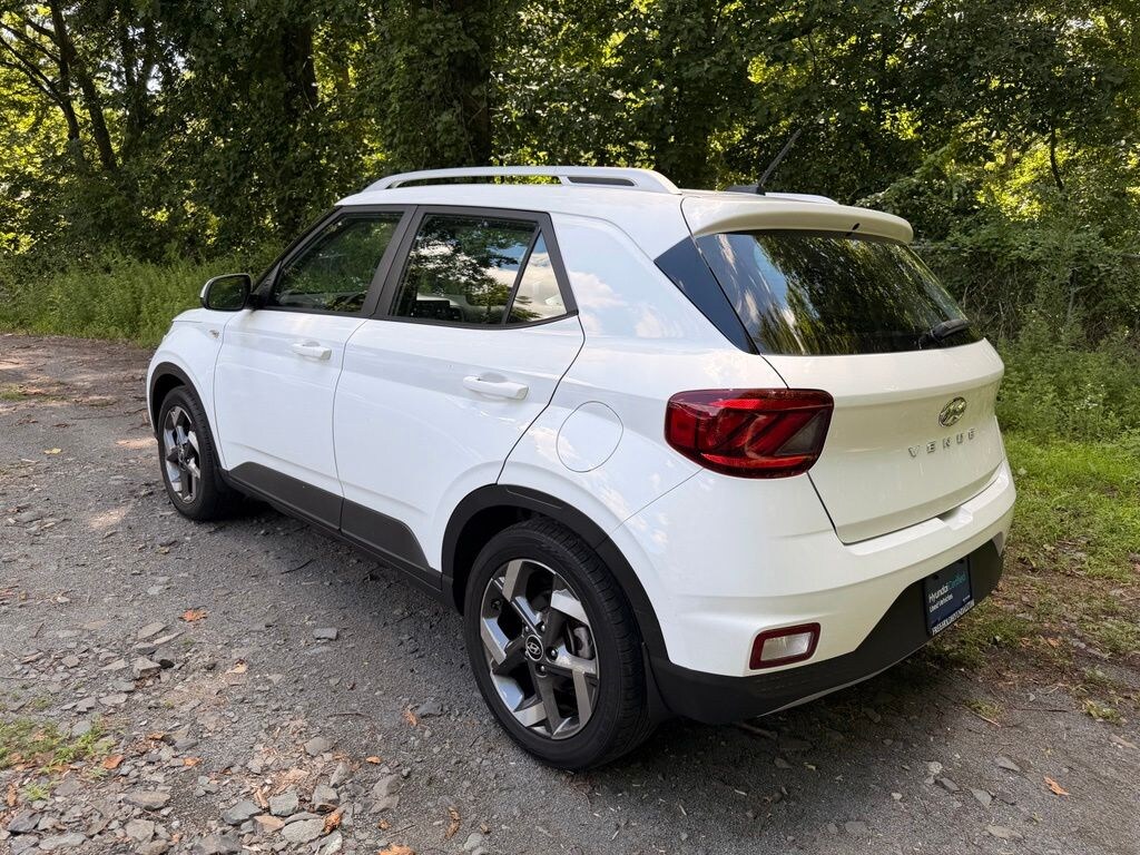 Certified 2023 Hyundai Venue SEL SUV