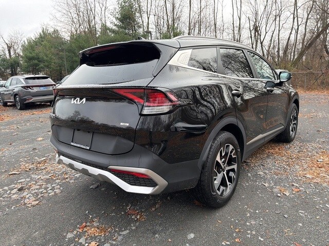 2023 Kia Sportage Hybrid EX photo 2