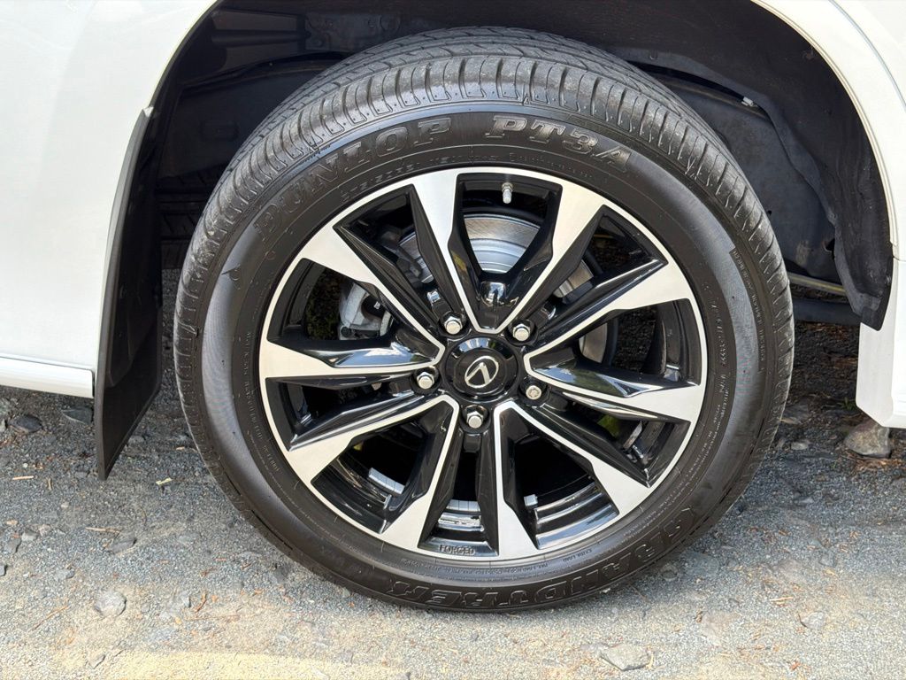2021 Lexus LX 570 - Photo 7
