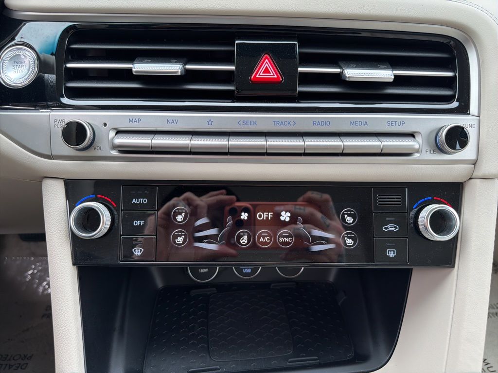 2026 GENESIS G70 Prestige - Photo 28