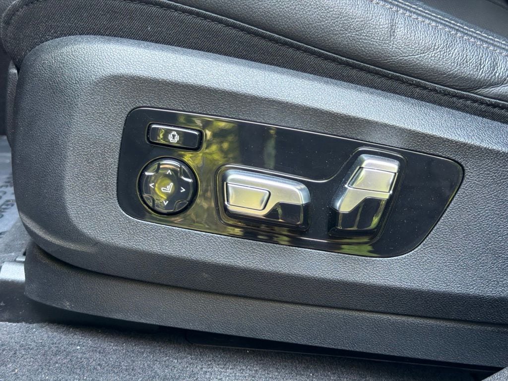 2021 BMW X6 M50i - Photo 23