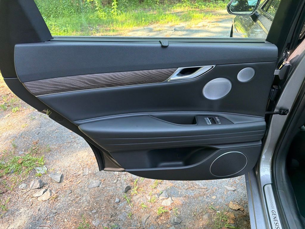 2026 GENESIS G80 Advanced - Photo 14