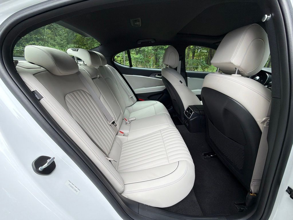 2026 GENESIS G70 Sport Prestige - Photo 12