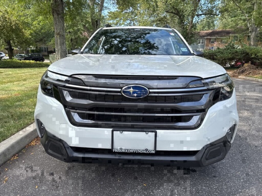 Used 2025 Subaru Forester Limited SUV