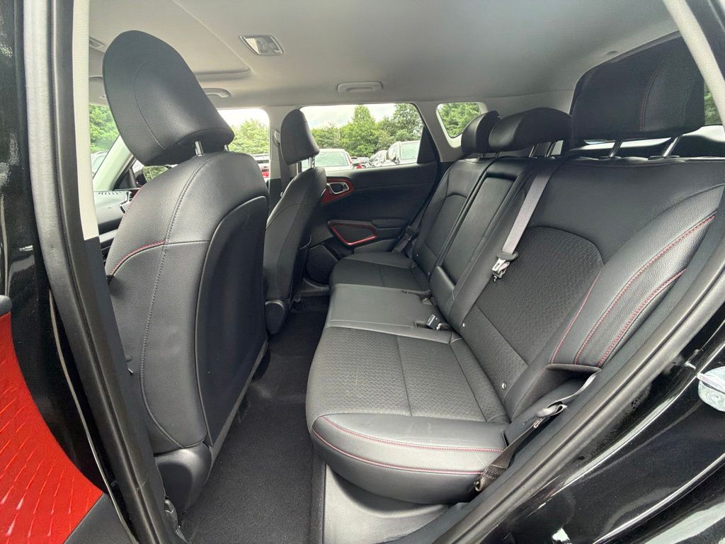 2024 Kia Soul GT-Line - Photo 14