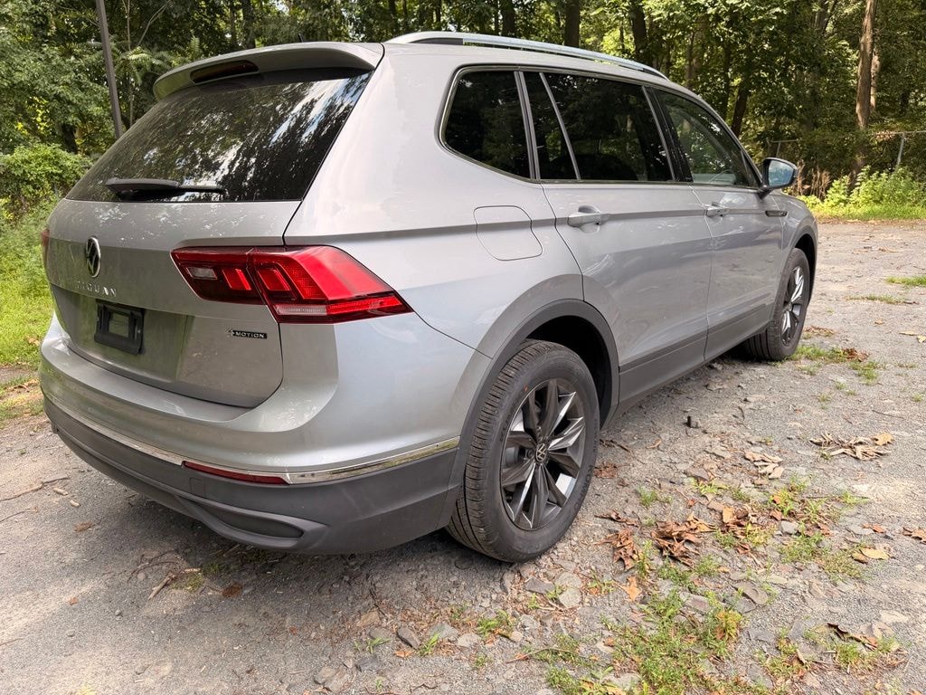 Used 2022 Volkswagen Tiguan 2.0T SE SUV