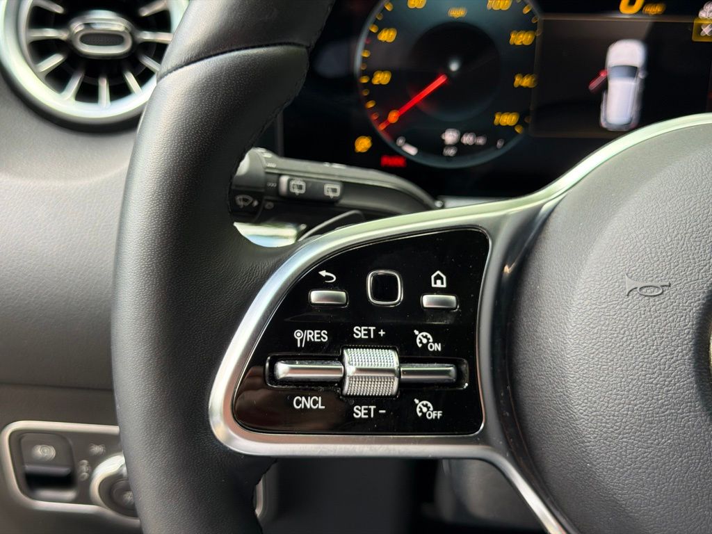 2023 Mercedes-Benz GLA Base - Photo 21