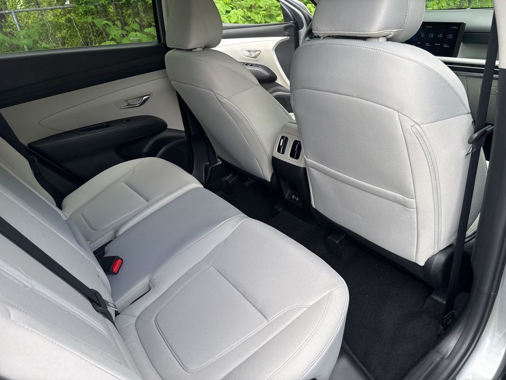 2026 Hyundai Tucson SEL - Photo 17