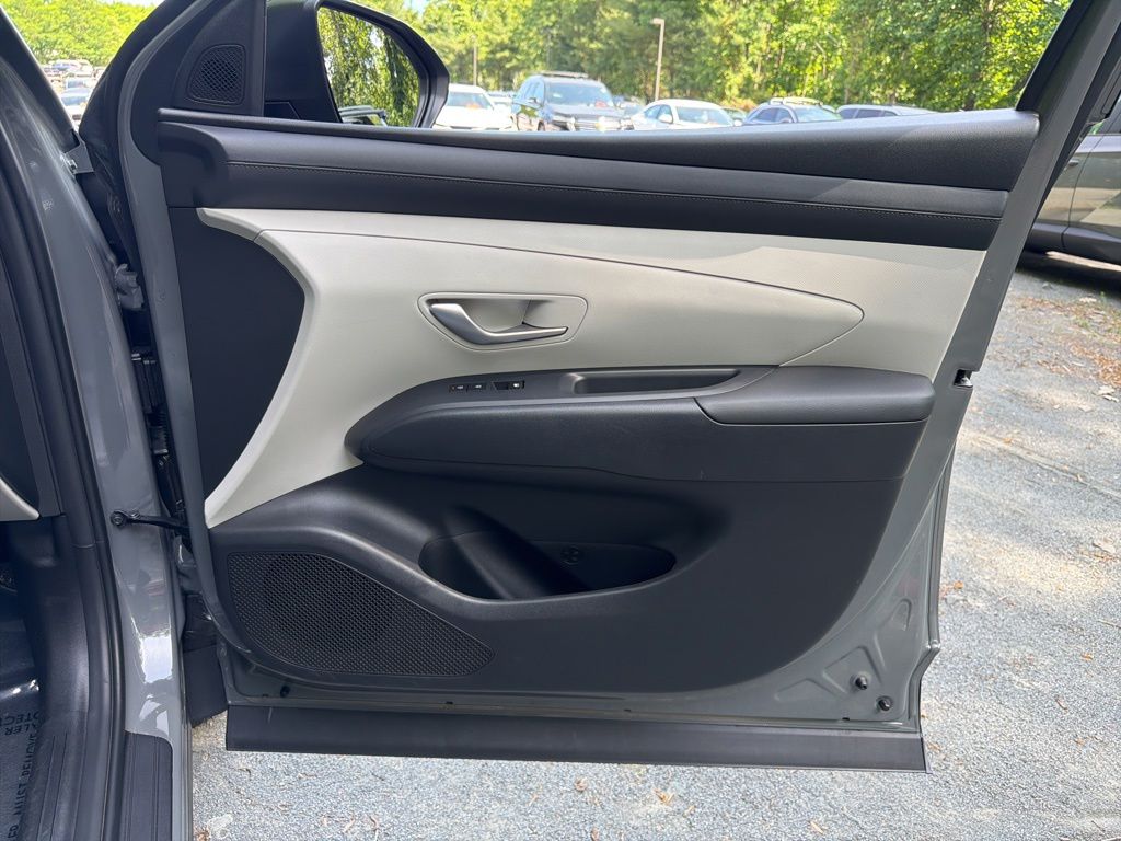 2025 Hyundai Tucson SEL - Photo 10