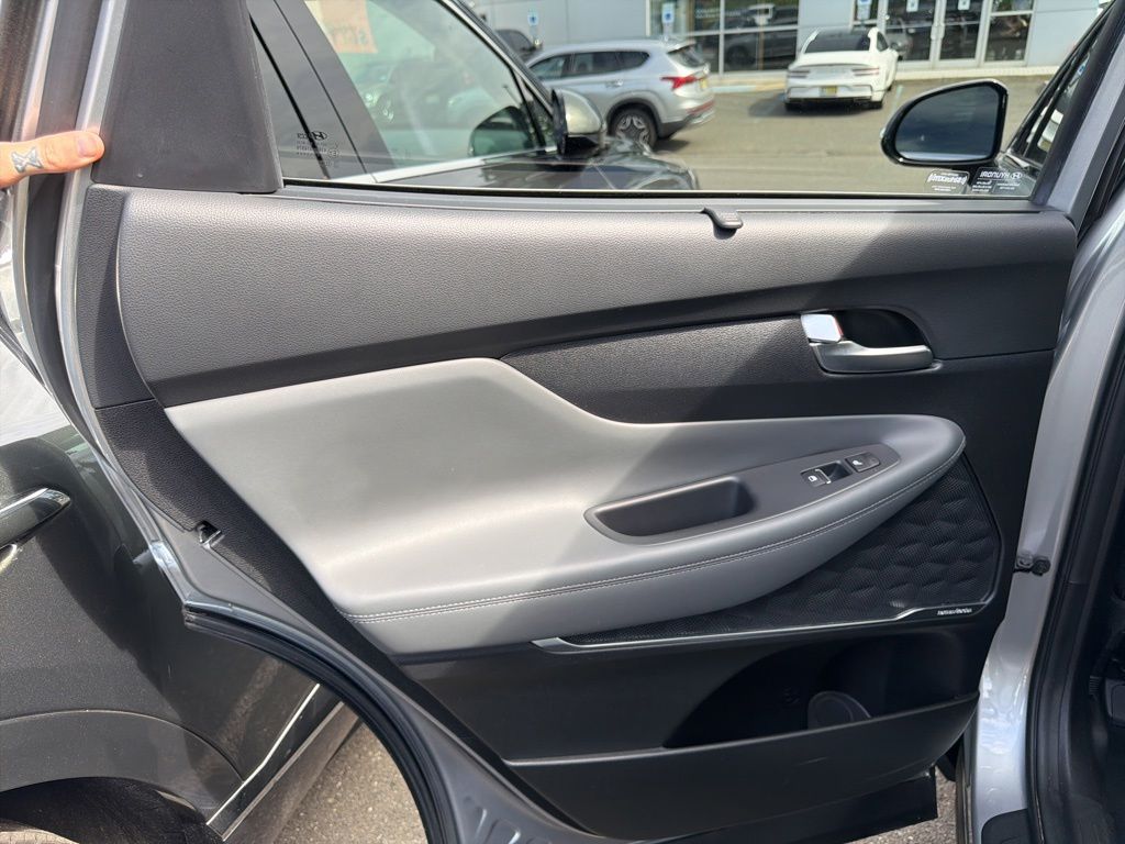2023 Hyundai Santa Fe Limited - Photo 16