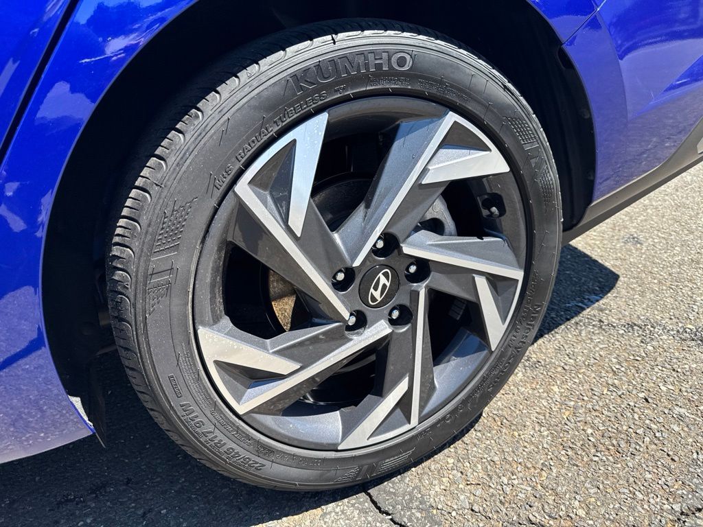 2025 Hyundai Elantra SEL - Photo 31