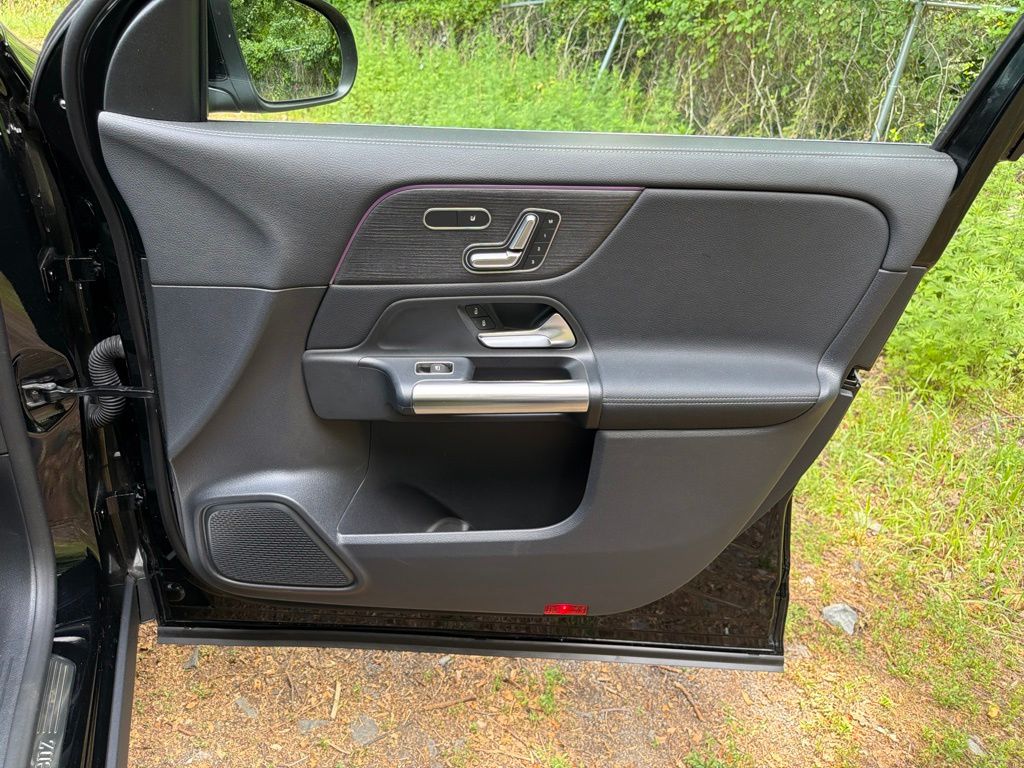 2023 Mercedes-Benz GLA Base - Photo 10