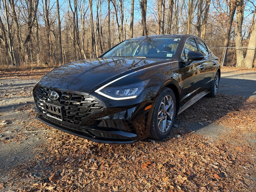 2022 Hyundai Sonata SEL's photo