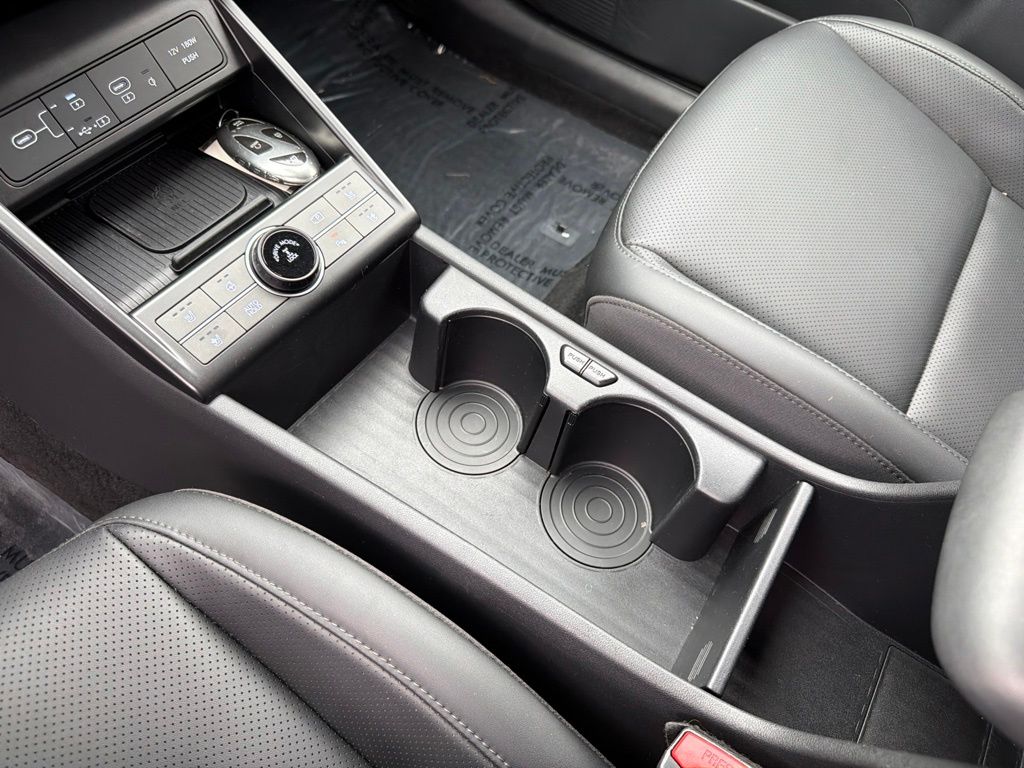 2024 Hyundai Kona Limited - Photo 30