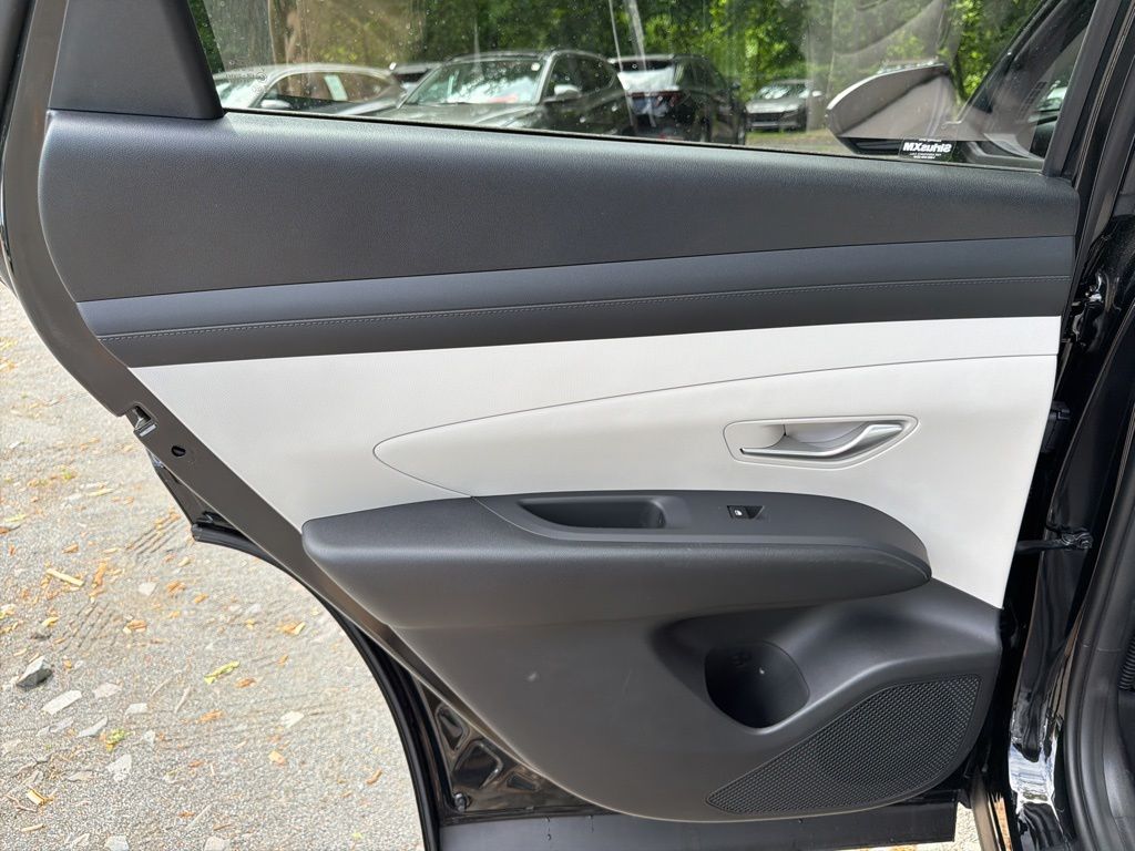 2026 Hyundai Tucson SEL - Photo 16