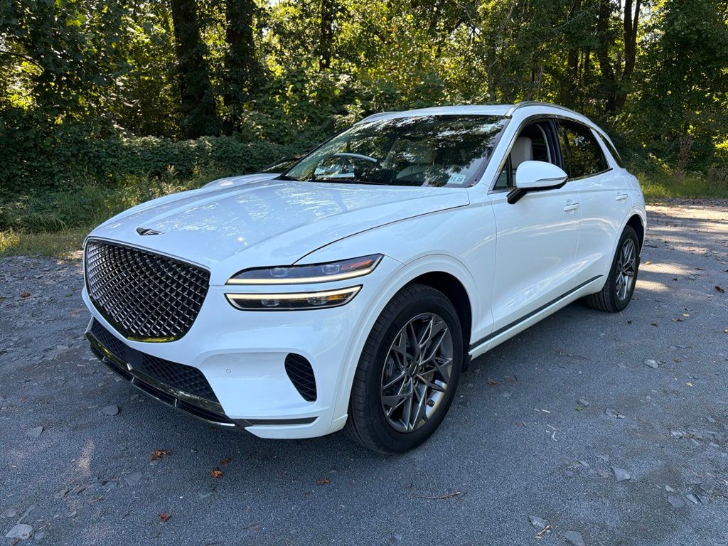 2024 GENESIS GV70 Standard