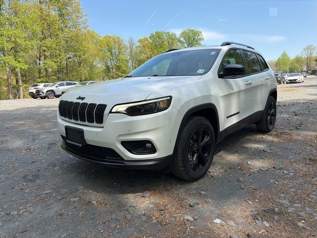 2023 Jeep Cherokee Altitude Lux 4X4's photo