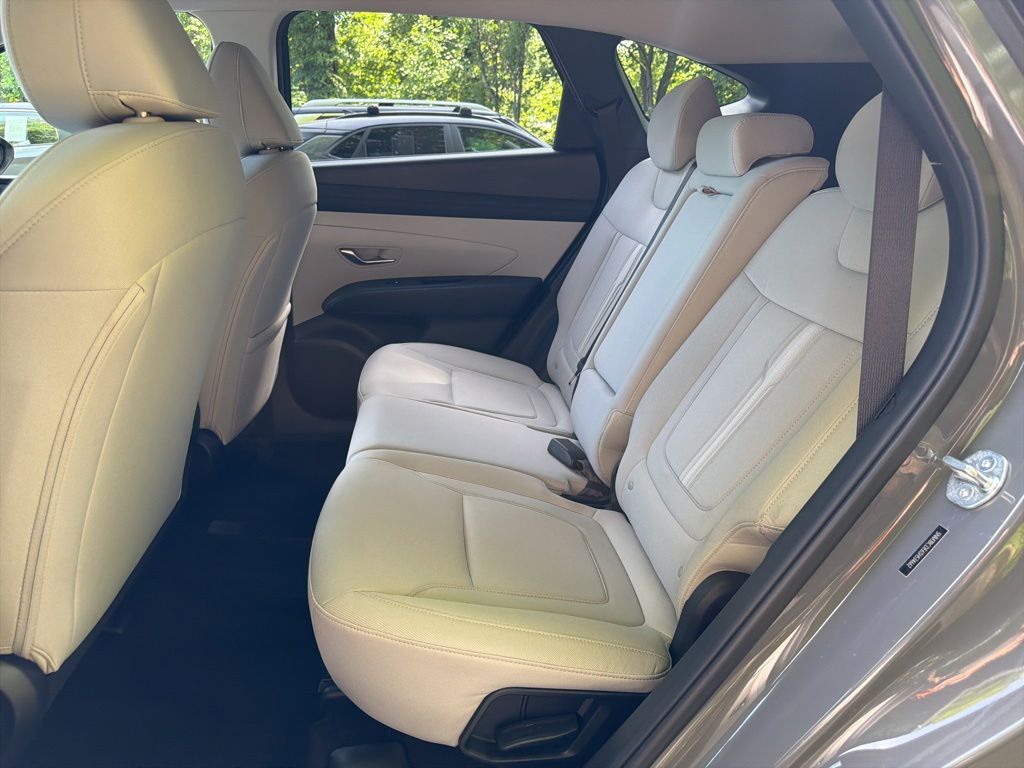 2025 Hyundai Tucson SEL - Photo 15