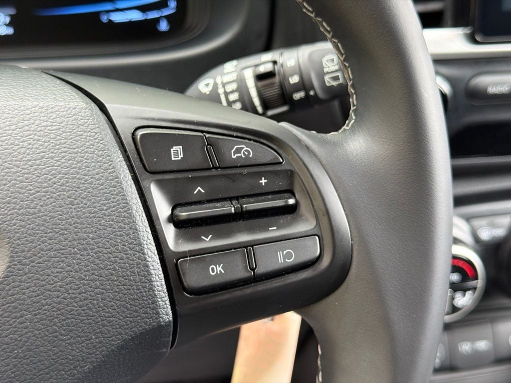 2023 Hyundai Venue SEL - Photo 21