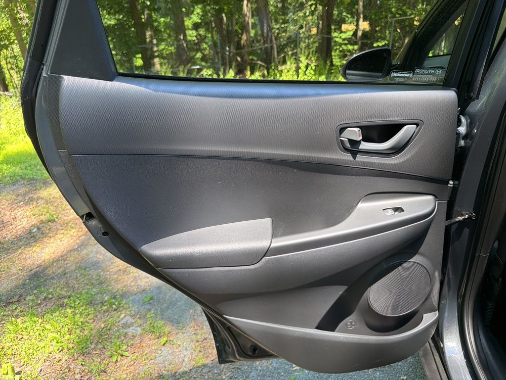 2023 Hyundai Kona SEL - Photo 15