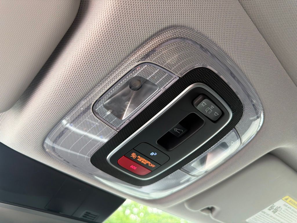 2024 Hyundai Kona Limited - Photo 31