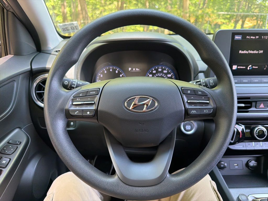 2023 Hyundai Kona SEL - Photo 20