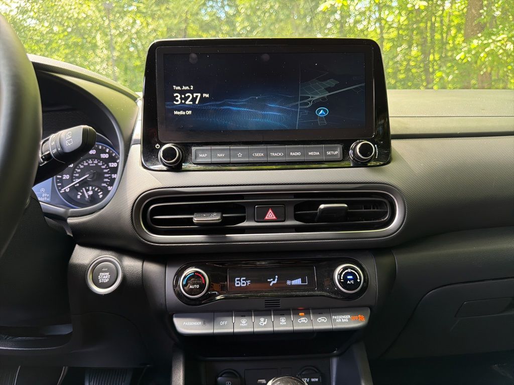 2023 Hyundai Kona SEL - Photo 24