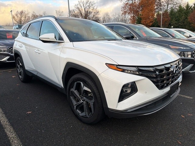 2023 Hyundai Tucson Limited photo 2