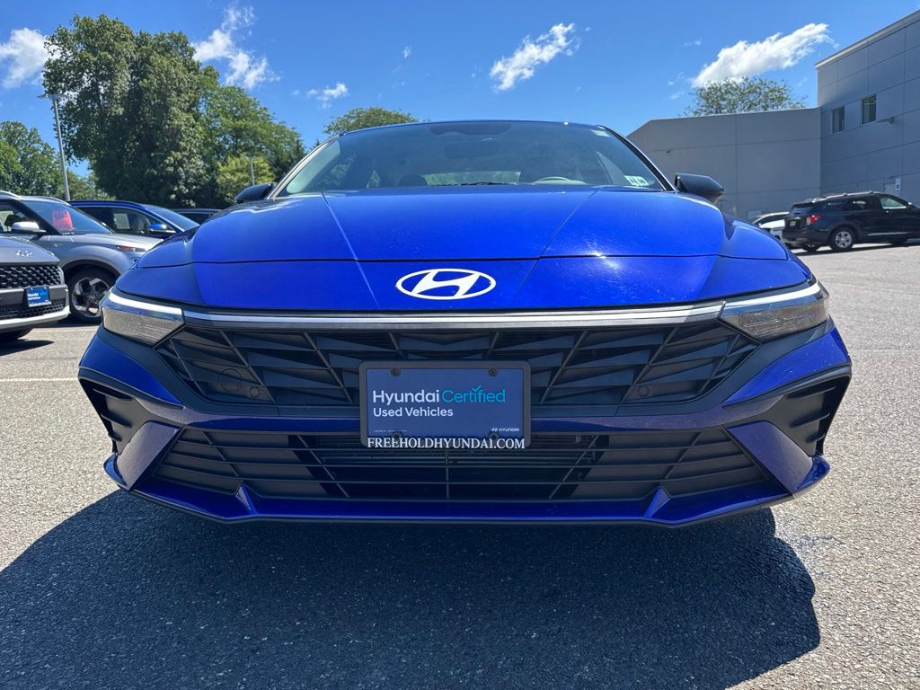 2025 Hyundai Elantra SEL - Photo 12