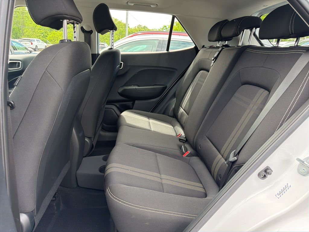 2023 Hyundai Venue SEL - Photo 13