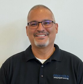Staff member Ralph Martinez from ID_9de9ca