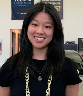 Staff member Livia Huang from ID_46b0b9