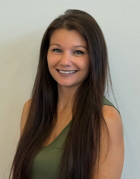 Staff member Christina Roselli from ID_29325d