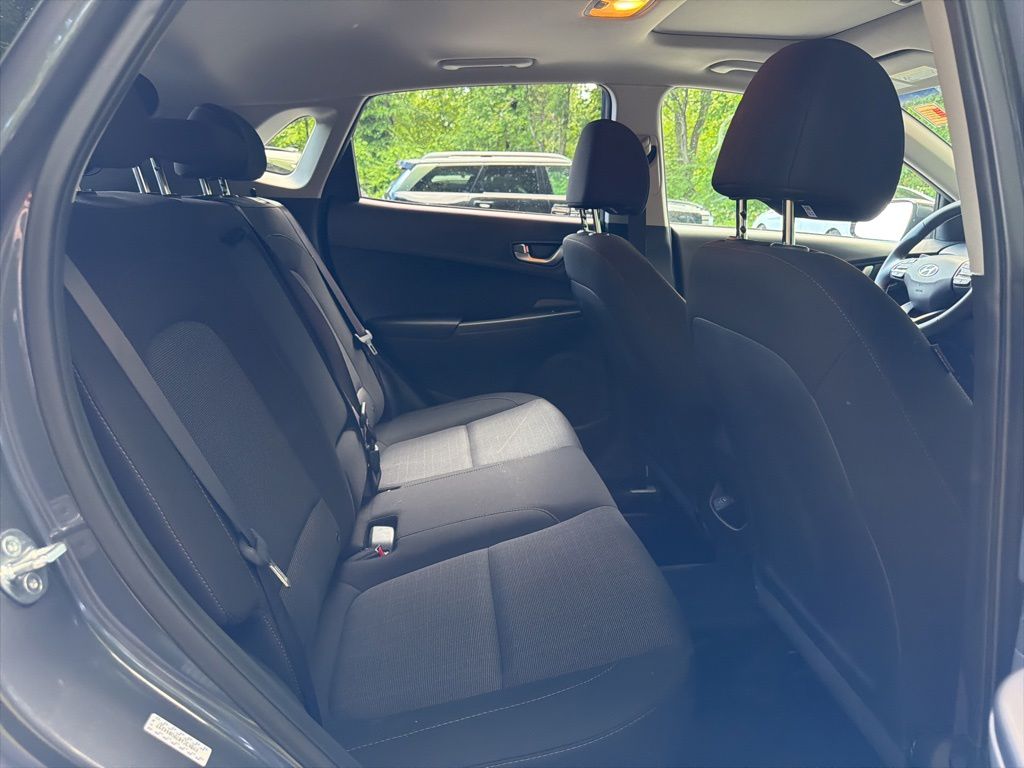 2023 Hyundai Kona SEL - Photo 11