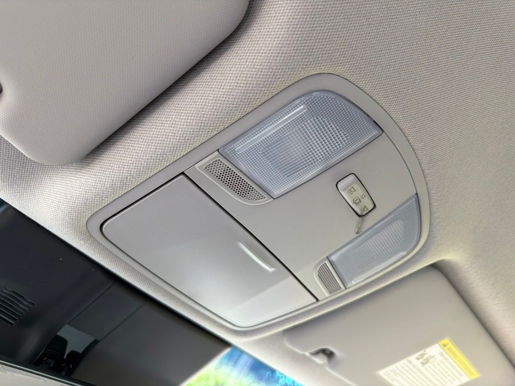 2023 Hyundai Kona SE - Photo 27